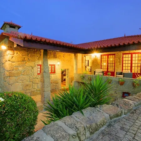 Piedade Sleeps 12 Pool Air Con Wifi Βίλα