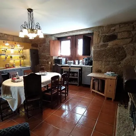 Villa Piedade Sleeps 12 Pool Air Con Wifi
