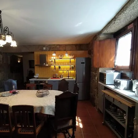 Villa Piedade Sleeps 12 Pool Air Con Wifi